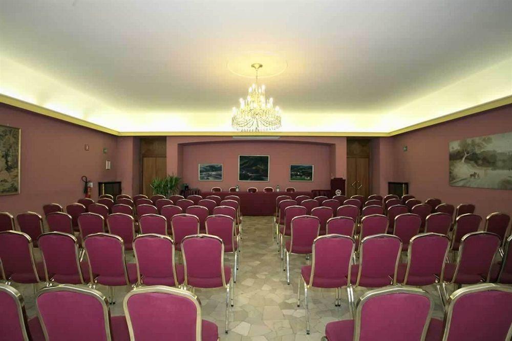 Hotel De Paris Терни Экстерьер фото