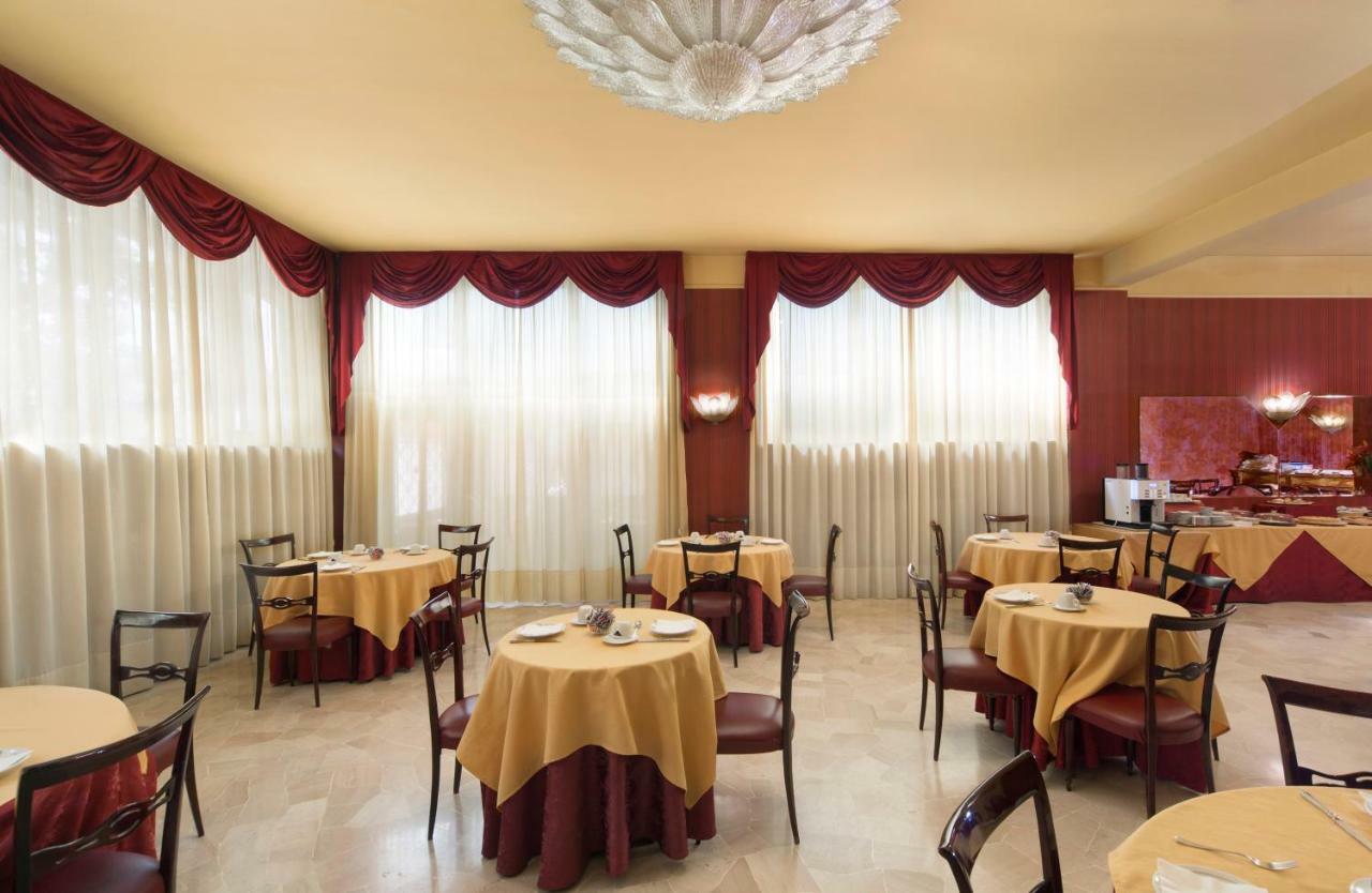 Hotel De Paris Терни Экстерьер фото